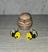 Horned Bee 3D printed articulated flexi toy by Cosmic 3D Creations