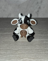 Flat Back Cow 3D printed articulated flexi toy by Cosmic 3D Creations