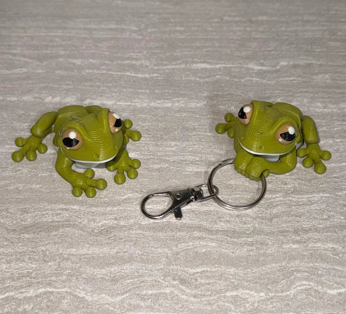 Tree Frog 3D printed flexi toy - view 2