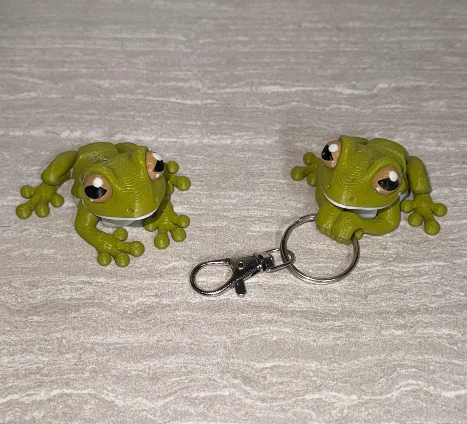 3d Printed Tree Frog| Articulating Figurine | Flexi - Cosmic 3d Creations